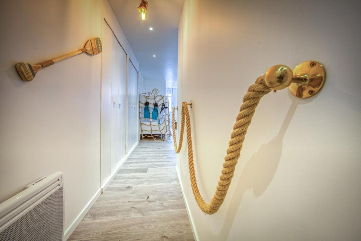 Le Rendezvous Au Bord Du Titanic Grenoblois Apartment เกรอน็อบล์ ภายนอก รูปภาพ
